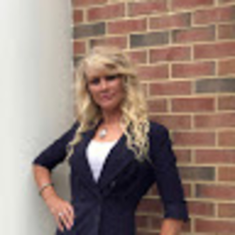 Meet your Posher, Sandy